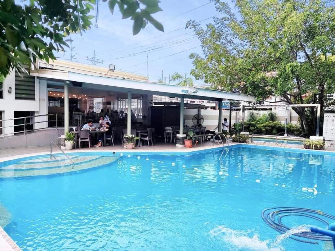 Casa Julieta Boutique Hotel ダバオ　シティ エクステリア 写真